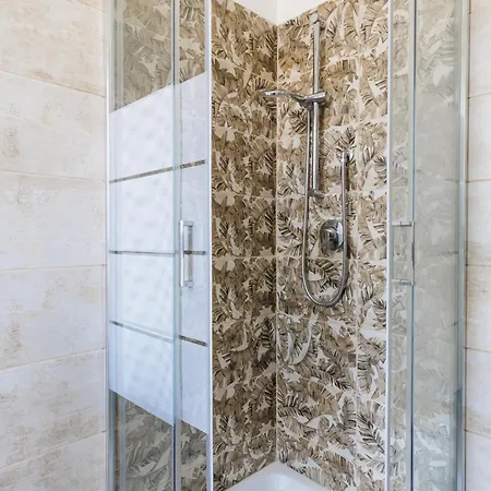 Fiere Julia Parking & Wifi Μπολόνια