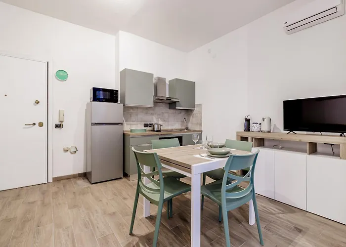 Fiere Julia Parking & Wifi Apartment *